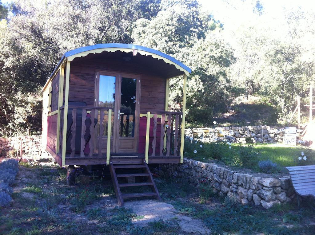 Domaine Les Perpetus Villa La Tour-dʼAigues Kültér fotó